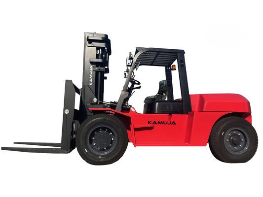 Potente carrello elevatore a motore diesel con capacità di carico di 10000 kg per applicazioni industriali